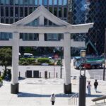 都心にある緑豊かな神社と大人の街の坂道＝赤坂～乃木坂をおさんぽ