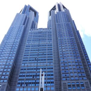 都庁をはじめ超高層ビルが建ち並ぶ新宿副都心をおさんぽ