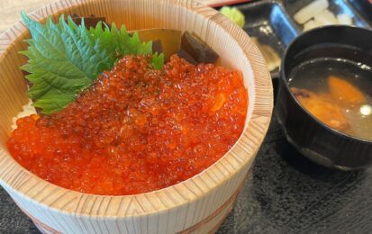 江戸情緒を背景に海の幸を堪能！「豊洲 千客万来」とその周辺をおさんぽ